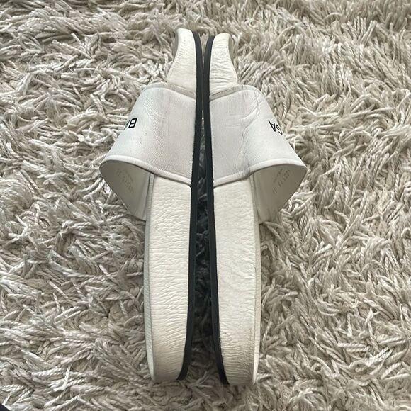 BALENCIAGA | White Leather Logo Slides - Picture 10 of 14